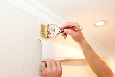 Pose de papier peint à Gorniès — revêtements muraux et toiles de verre